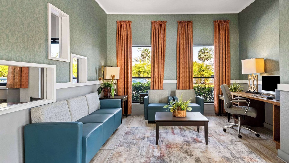 Orange City Hotel | Quality Inn near Blue Spring