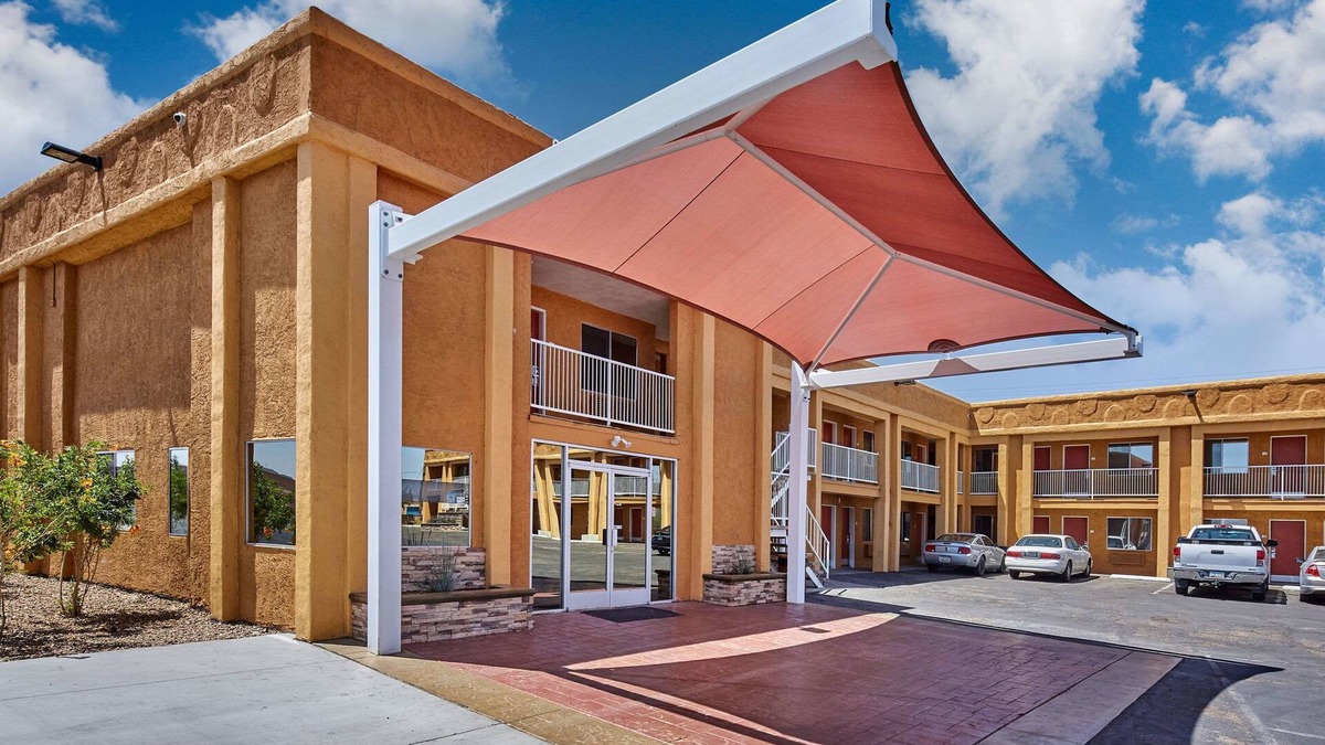 Parker Hotel | Quality Inn Parker