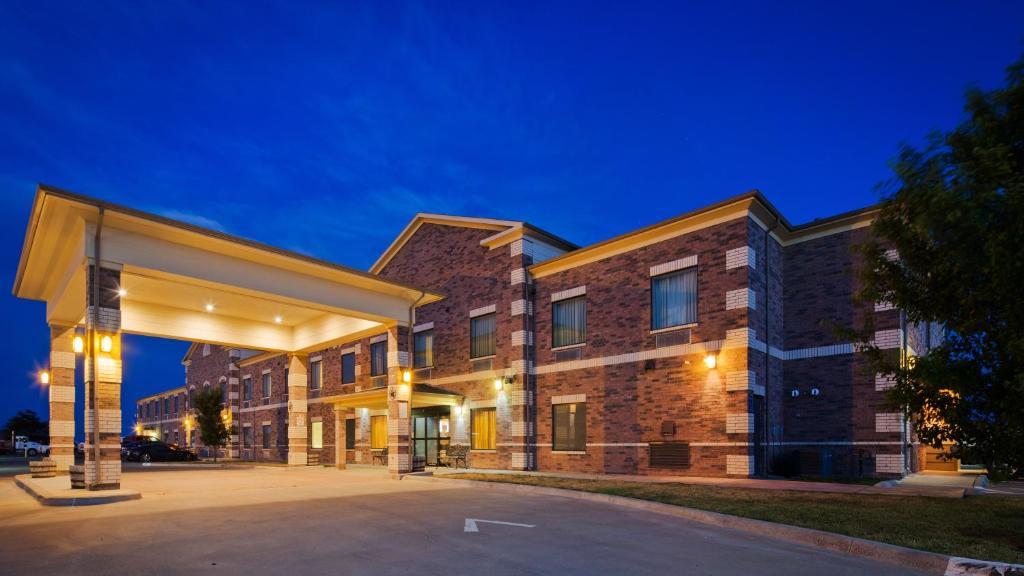 Perryton Hotel | Quality Inn Perryton