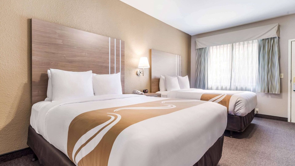 Bainbridge Island Hotel | Quality Inn & Suites Bainbridge Island