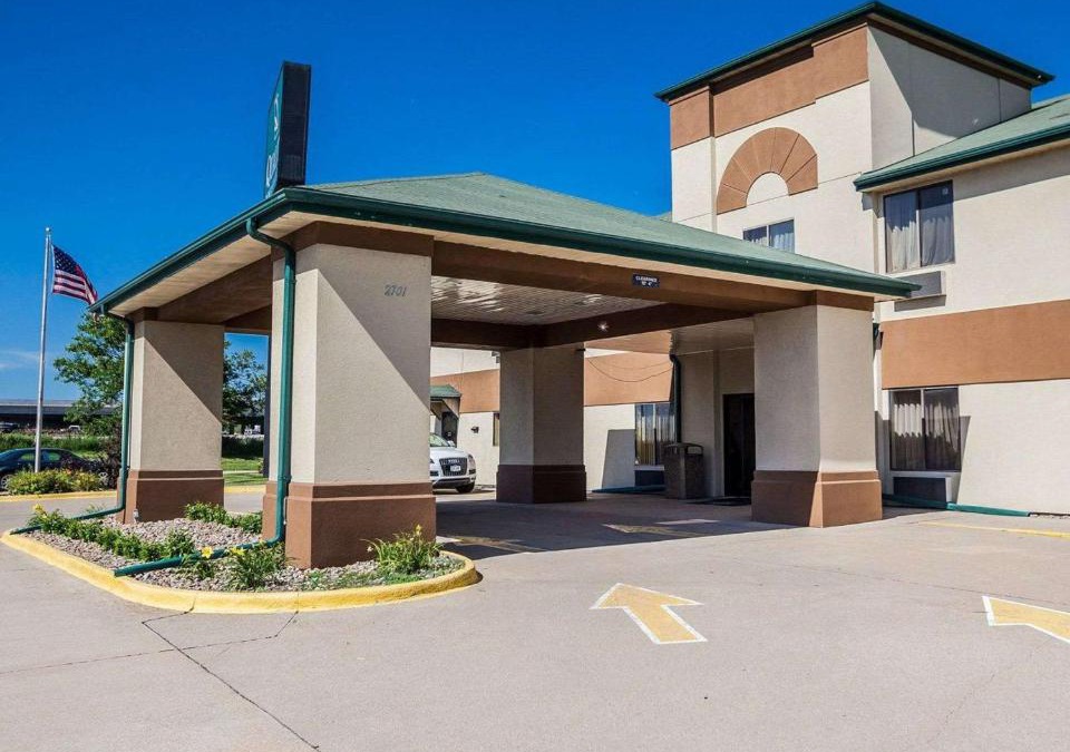 Altoona Hotel | Quality Inn & Suites Altoona - Des Moines