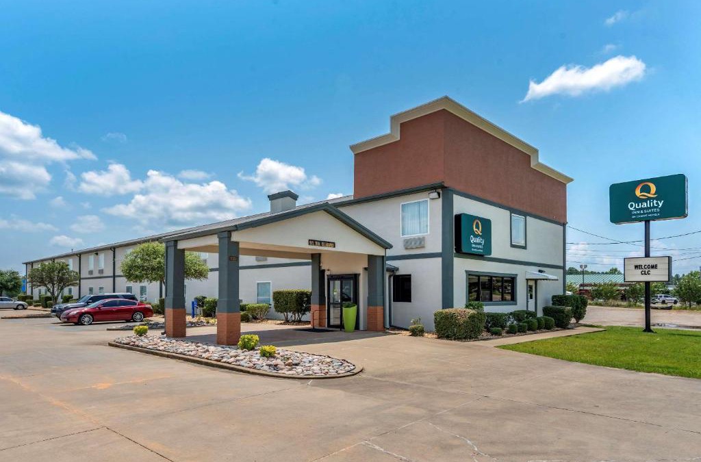 Demopolis Hotel | Quality Inn & Suites Demopolis