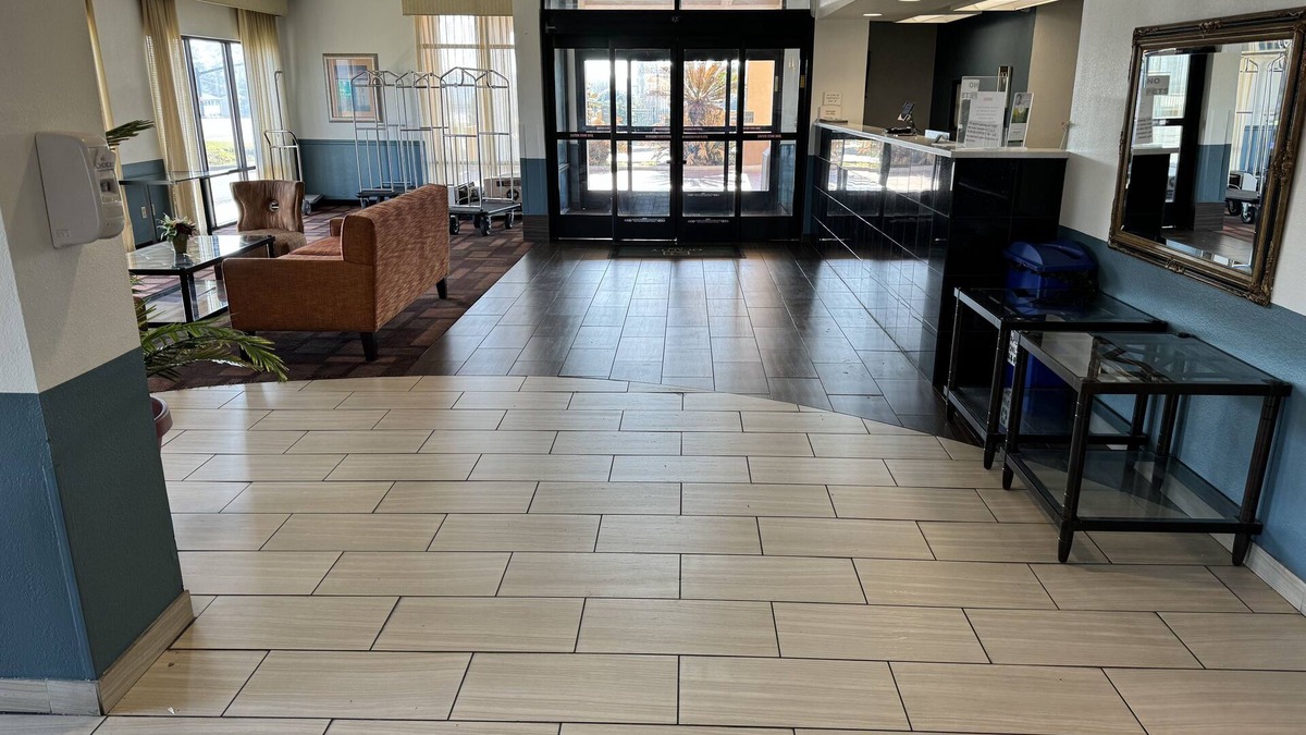 Hattiesburg Hotel | Quality Inn & Suites Hattiesburg North