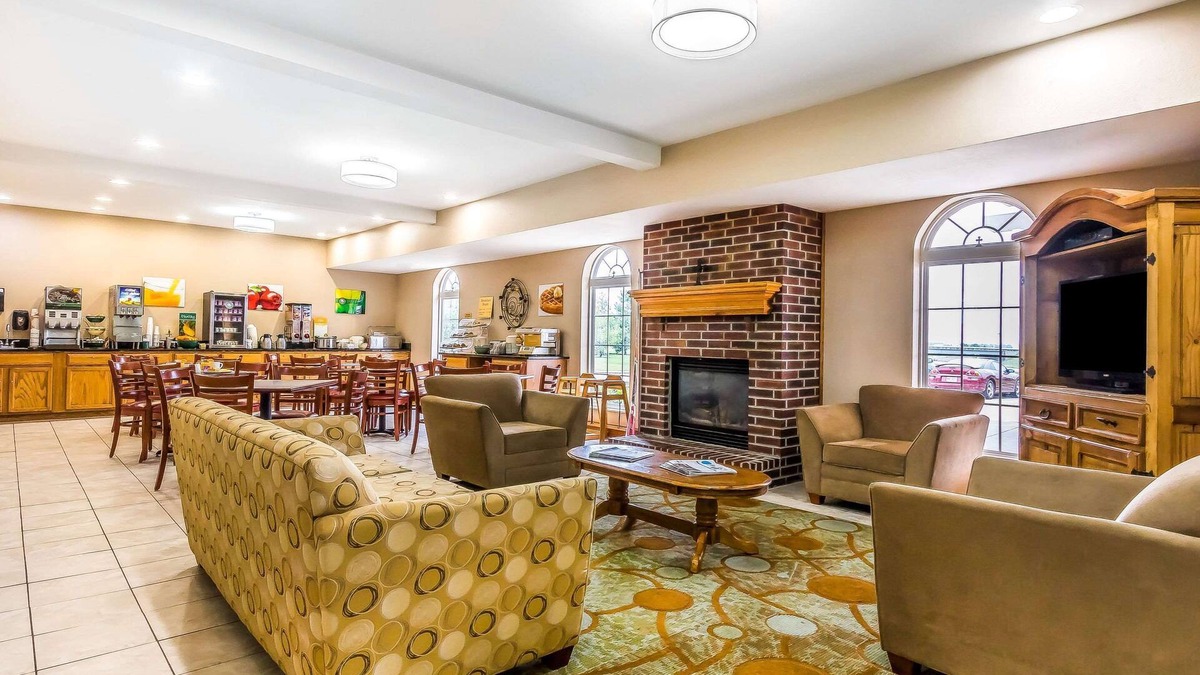 Springfield Hotel | Quality Inn & Suites