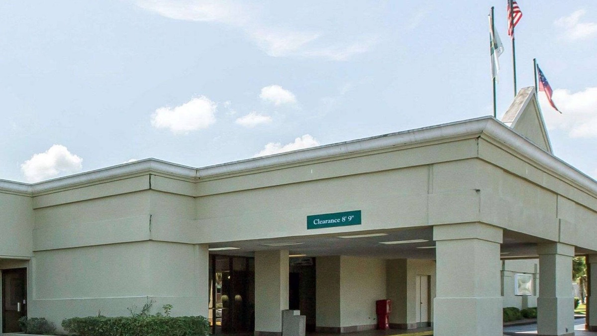 Waycross Hotel | Quality Inn & Suites