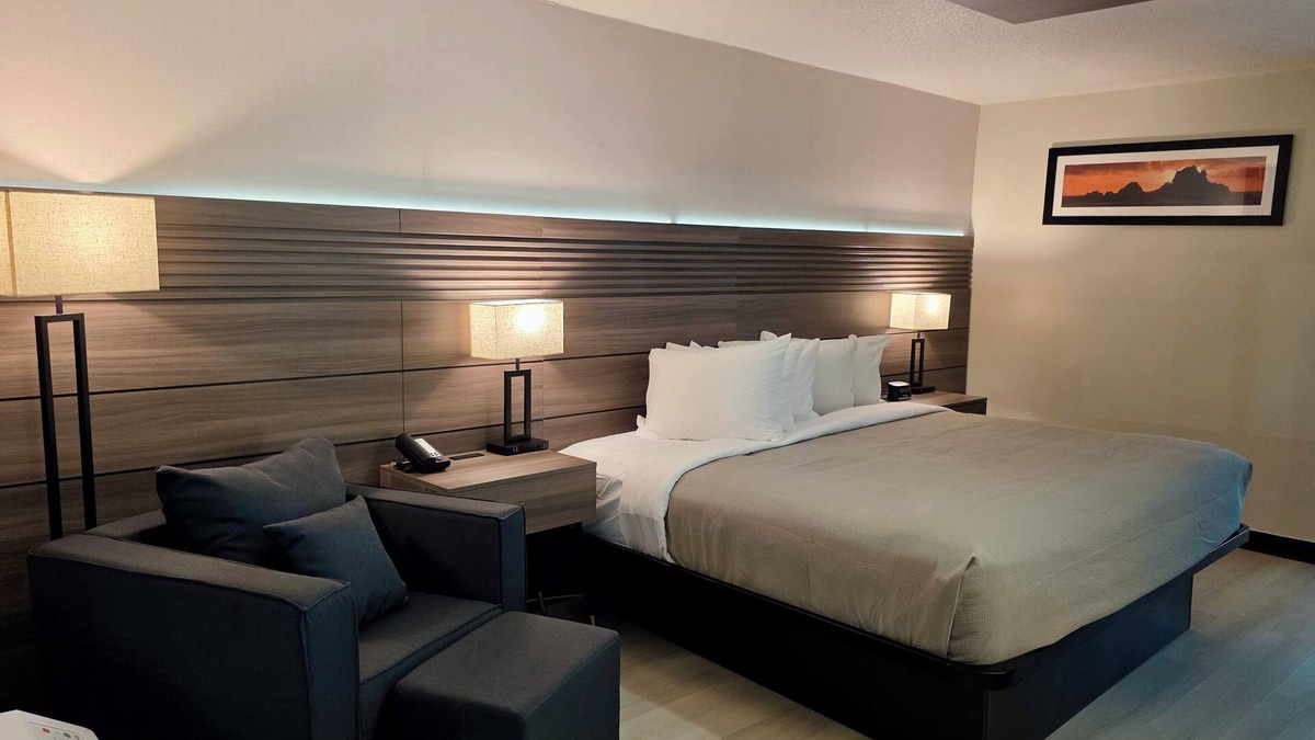Wytheville Hotel | Quality Inn & Suites