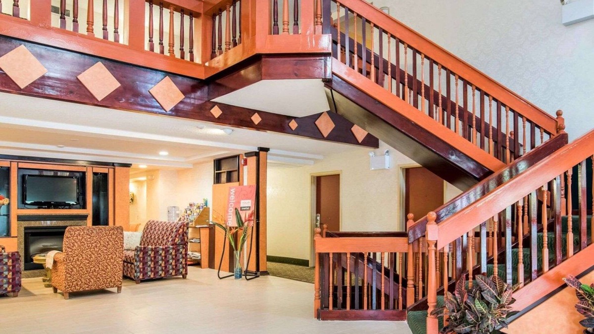 Ashland Hotel | Quality Inn