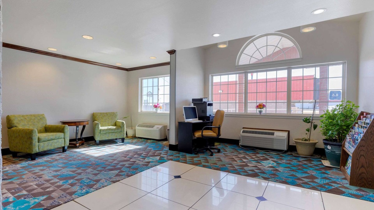 Sallisaw Hotel | Quality Inn