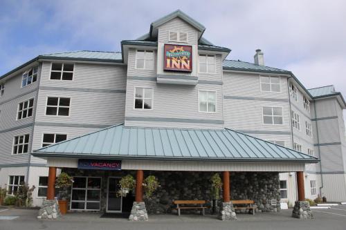 Port Hardy Hotel | Quarterdeck Inn Port Hardy
