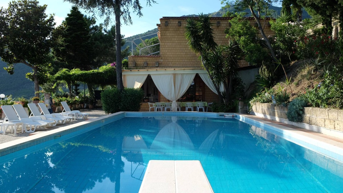 Sarno Villa | QuattroSorelle, Villa in Campania, near Pompeii, Amallfi, Sorrento, Neaples