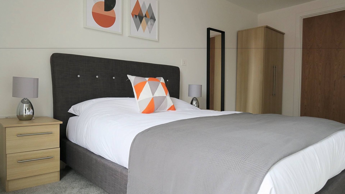 Newport Apartment | Quay Apartments Clarence House