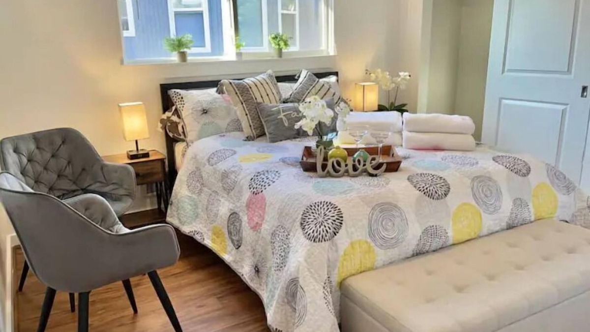 North Queen Anne House | Queen Anne cozy house with Puget Sound View #4