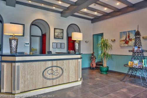 Redon Hotel | Queen Serenity Hotel