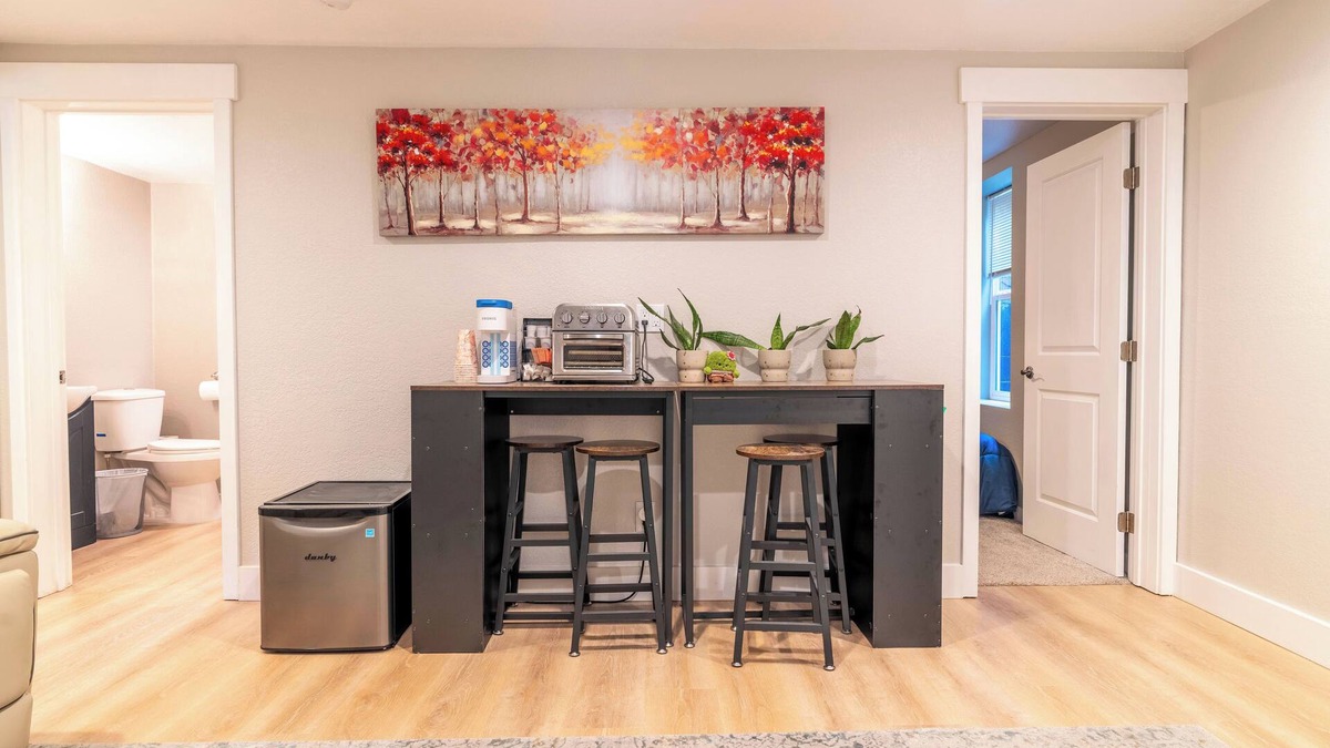North Creek House | quiet 2-bedroom Woodinville