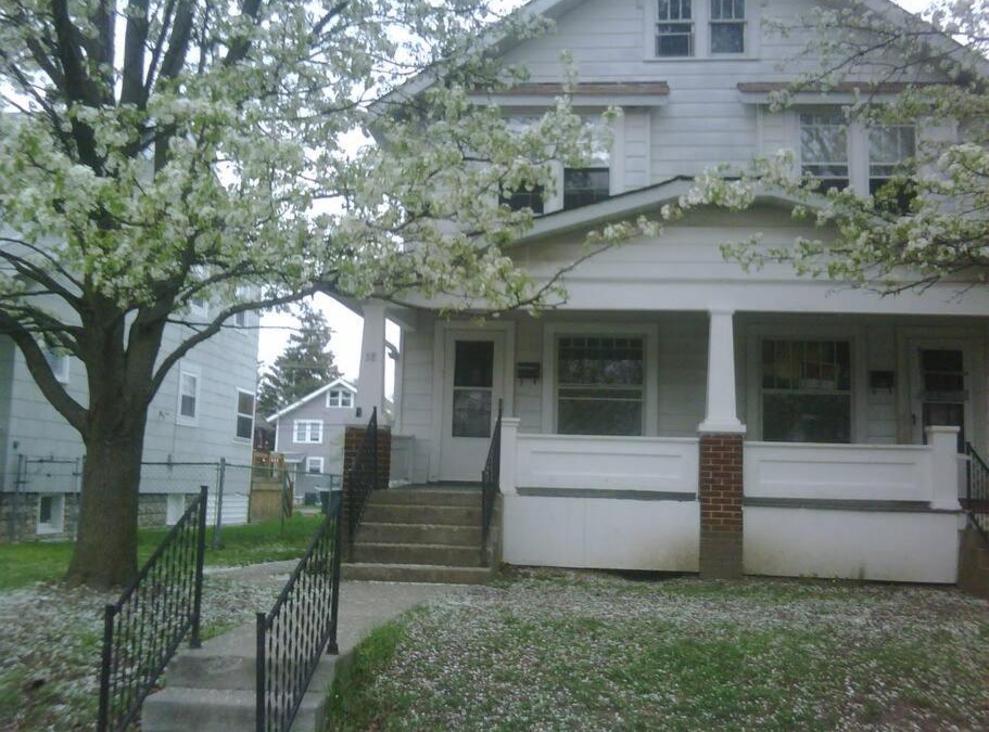 Hilltop Apartment | Quiet 3 bed with fenced yard