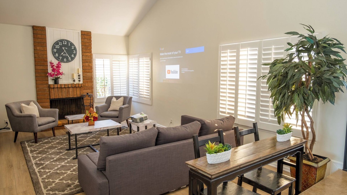 Fountain Valley House | Quiet 4 BR Home with Pool + Patio