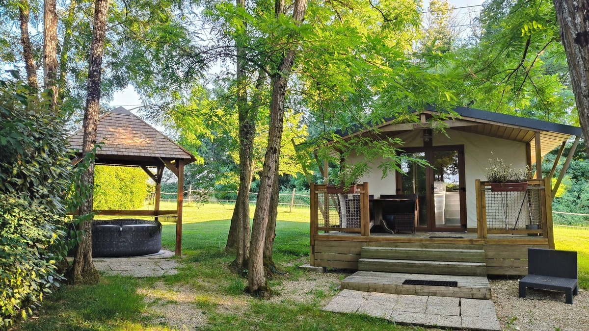 Chateauvieux Cottage | Quiet 6-person lodge 5 km from Beauval zoo with private Jacuzzi.