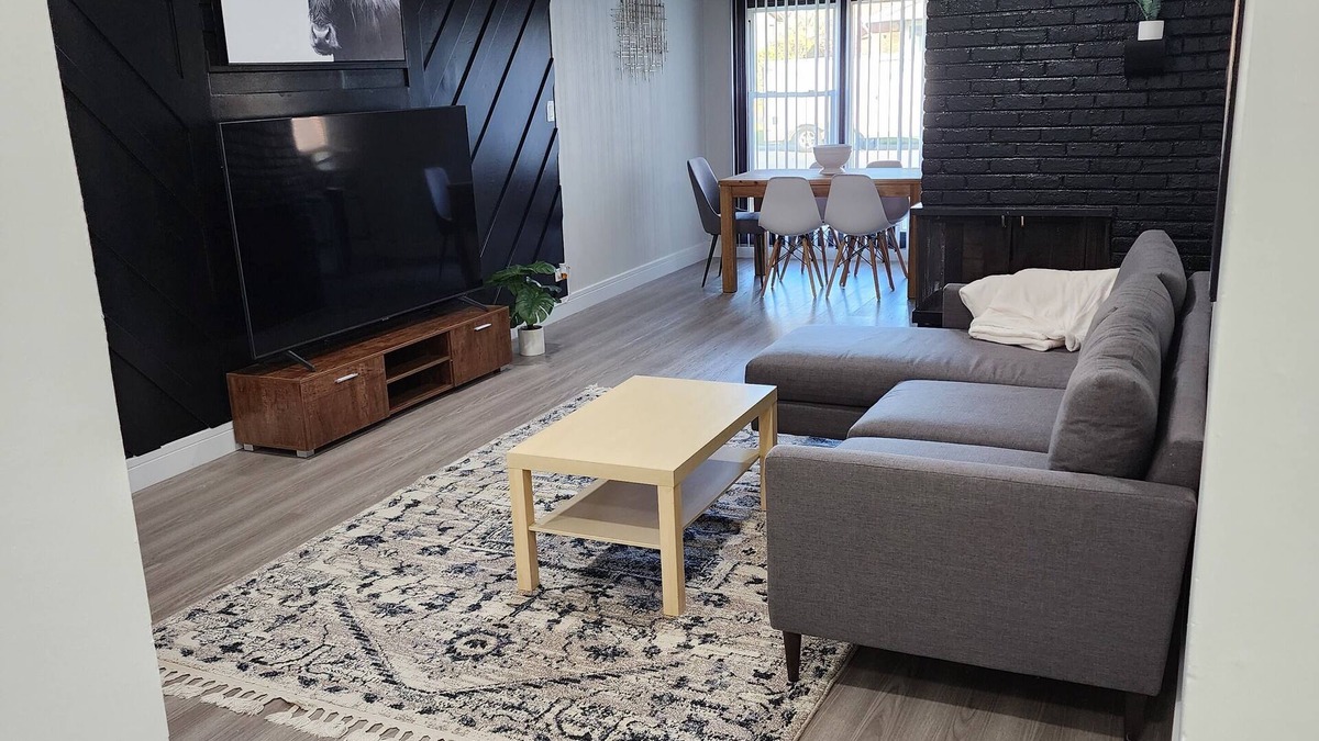 Homewood House | Quiet and Clean Home near Downtown Homewood with Private Backyard!