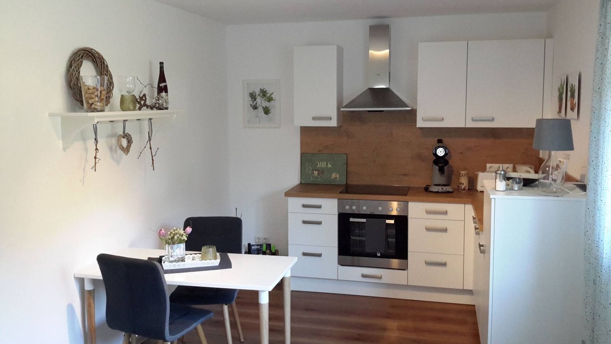 Geisenheim Apartment | Quiet and cozy apartment for 2 people on the edge of the vineyards.