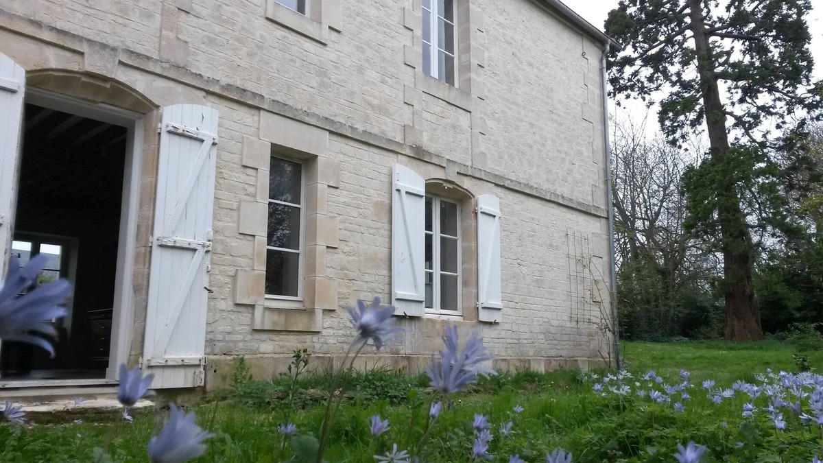 Saint-Contest House | quiet and spacious house near Caen and the landing beaches