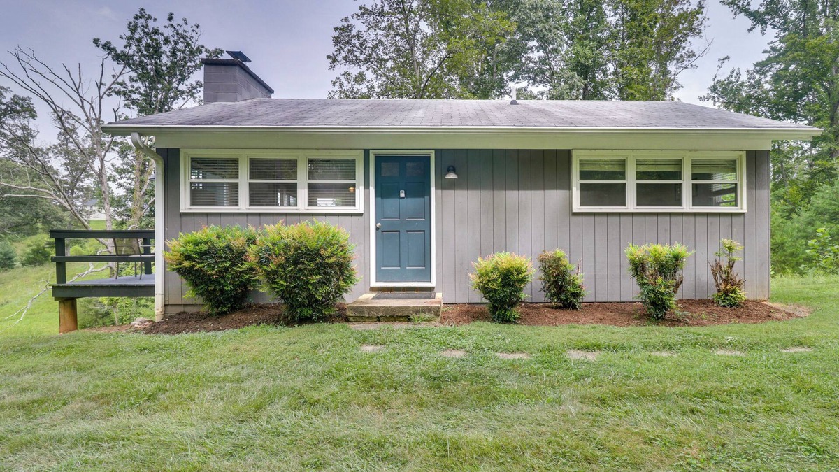 Batesville Cottage | Quiet Charlottesville Hideaway in Baileys Retreat!