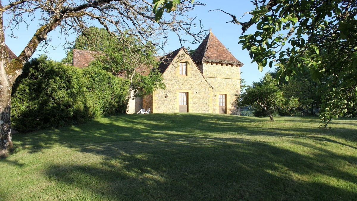 Beynac-et-Cazenac House | Quiet country house with nice view
