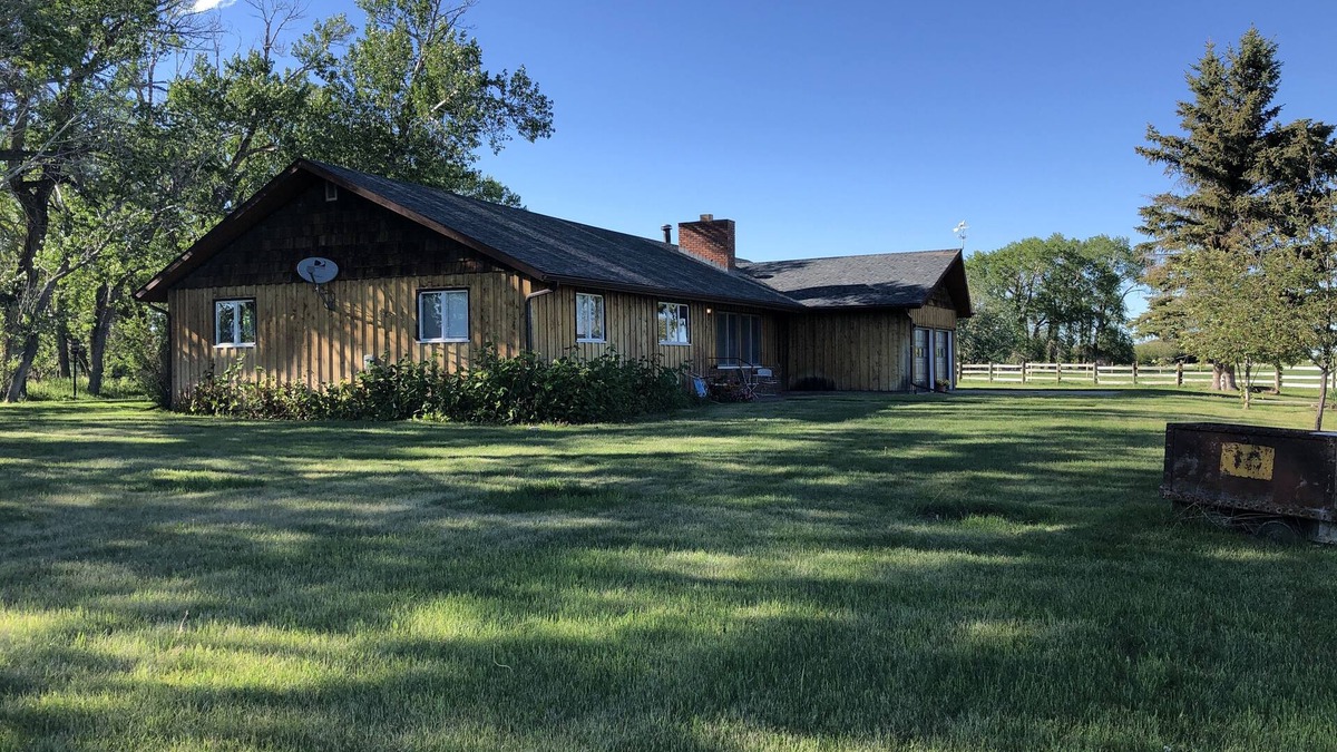 Choteau Other | Quiet country home with large yard.