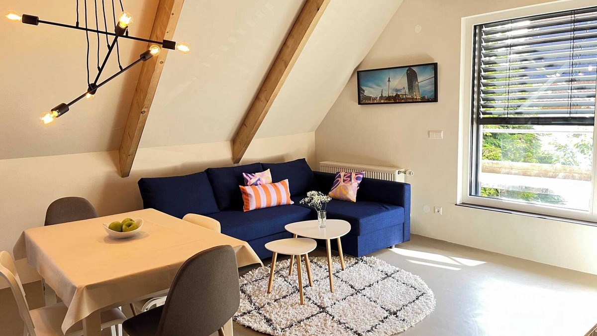 Rudow Apartment | Quiet&Cozy, 2 bedroom apartment near Airport BER