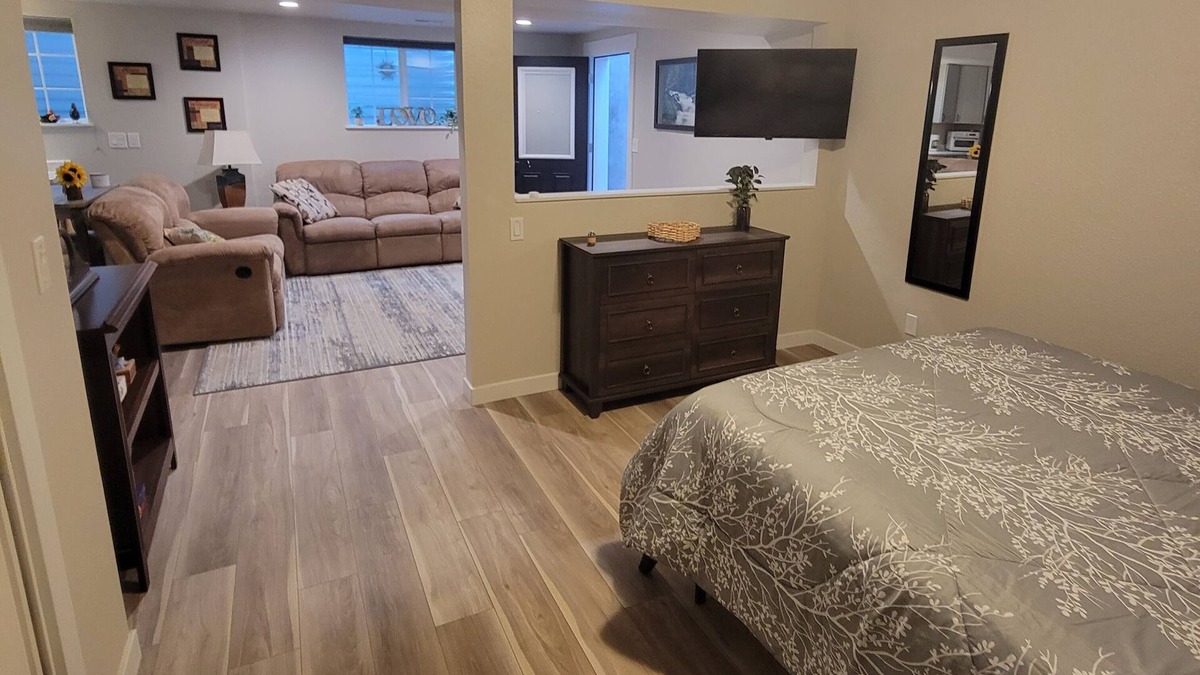 Coeur d'Alene Apartment | Quiet, cozy, well-lit basement studio in a peaceful Coeur d'Alene neighborhood