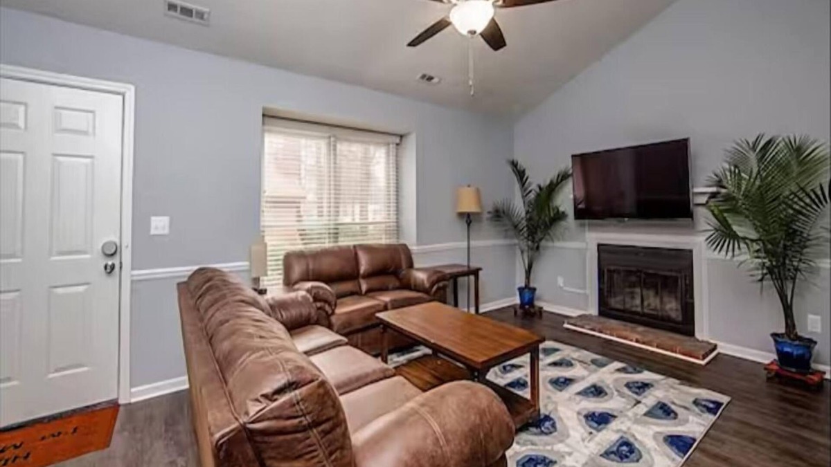 Fayetteville Apartment | Quiet Fayetteville Retreat Near Fort Bragg + Patio