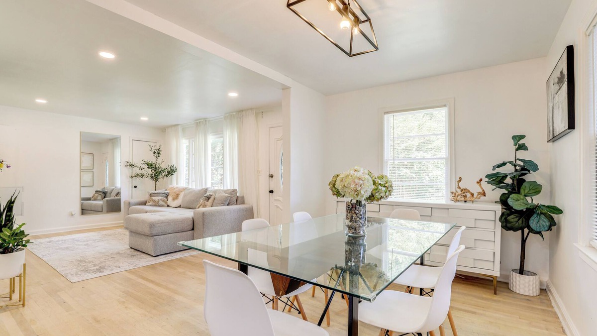 North Decatur House | Quiet Getaway ~ 8 Mi to Downtown Atlanta!