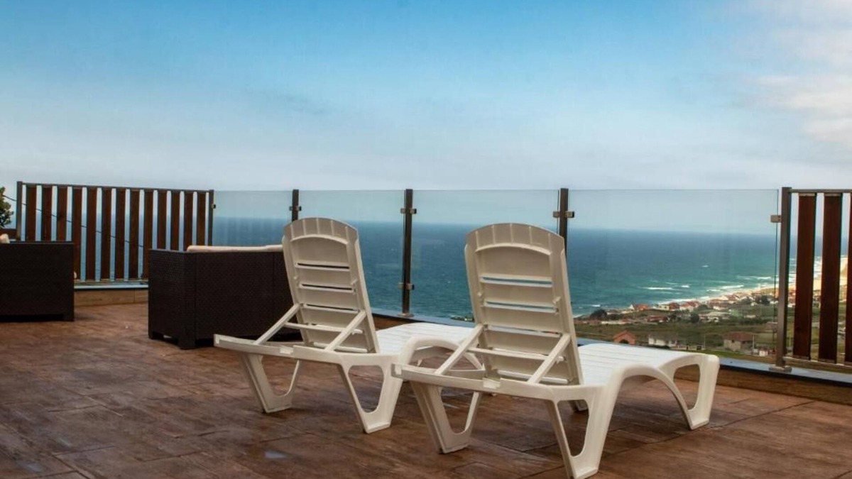 Carballo House | Quiet getaway in the heart of Razo, Costa da Morte