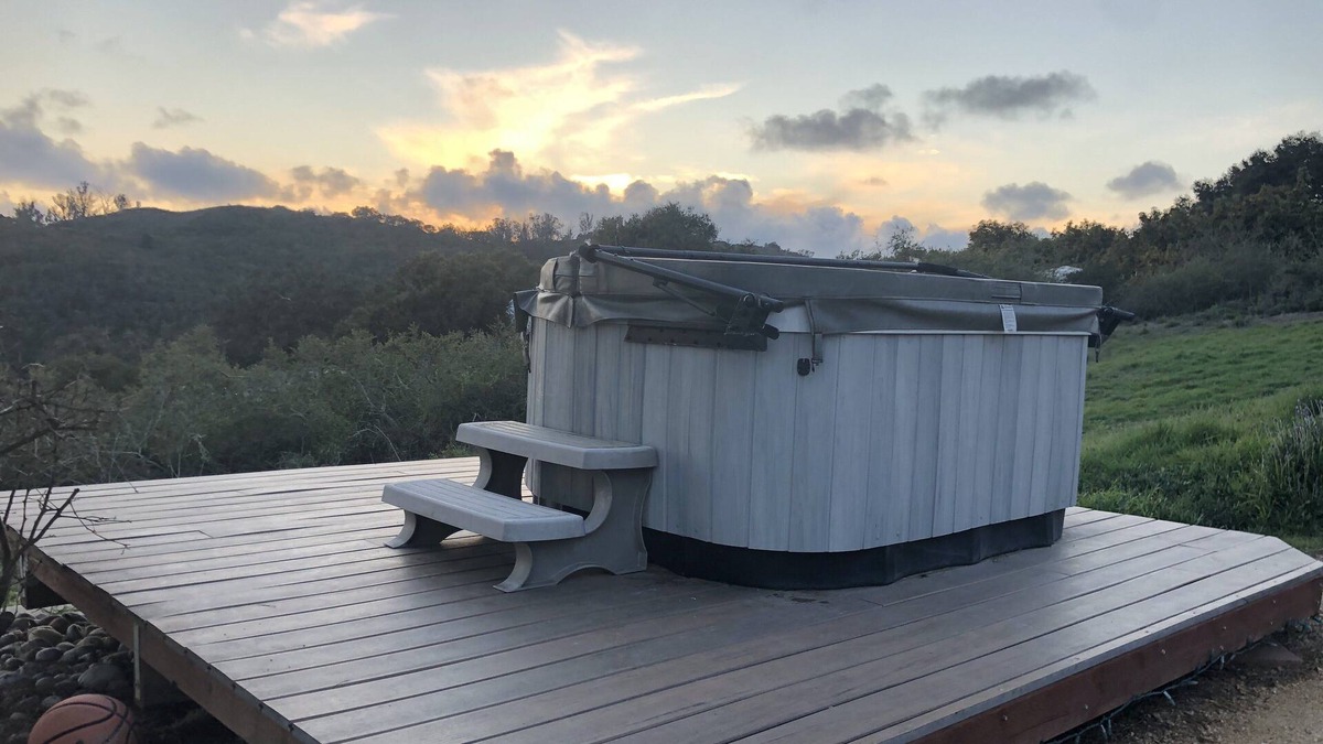 Arroyo Grande House | Quiet guest house with panoramic view, outdoor shower and old fashion wood stove