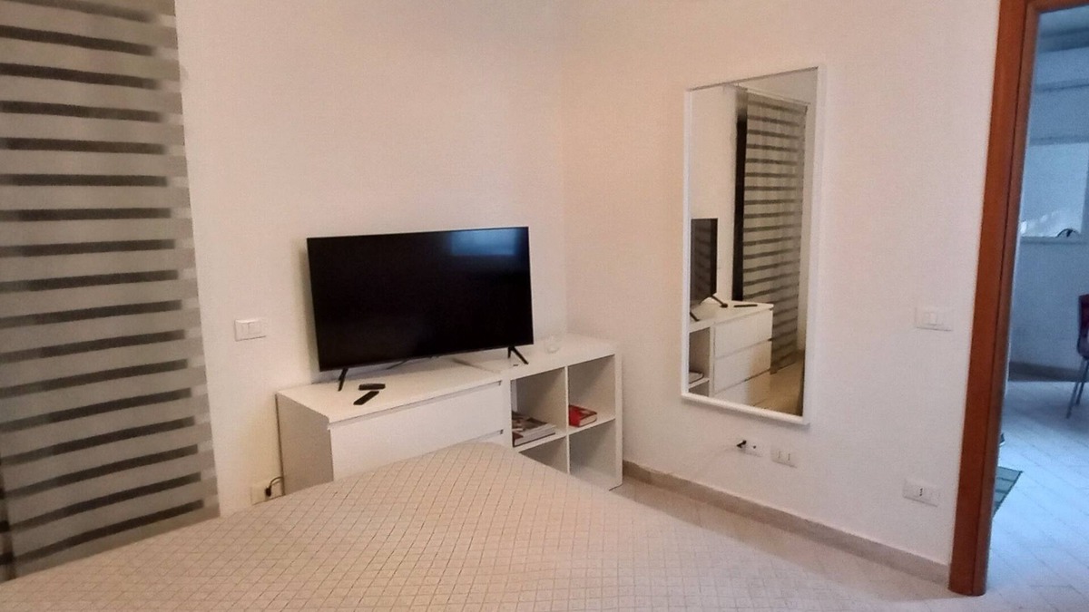 Zona LIII Tomba di Nerone Apartment | Quiet house in a green setting a stone's throw from the center.