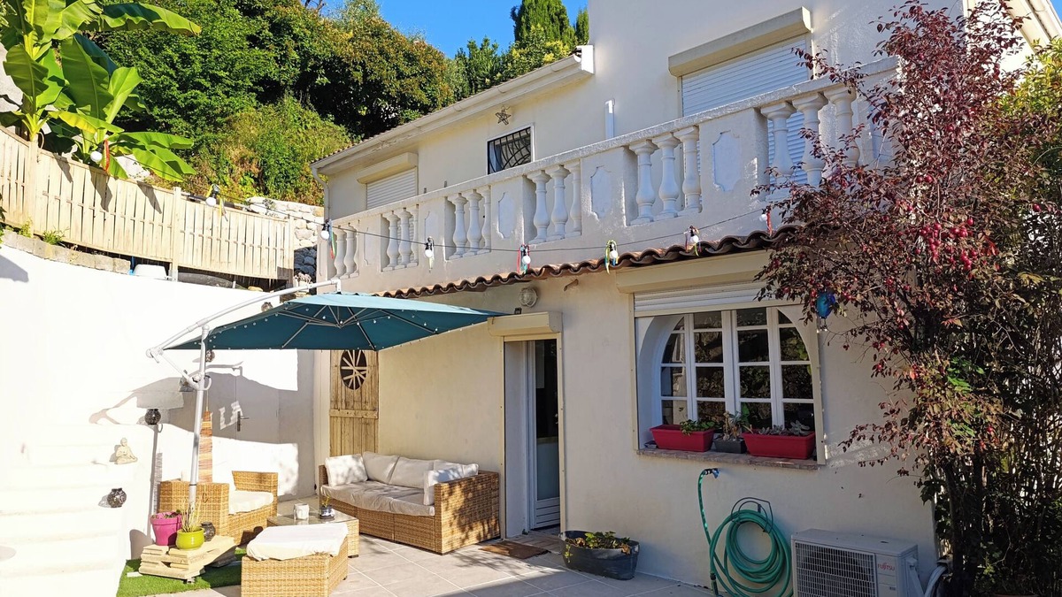 Contes Villa | Quiet house near Nice
