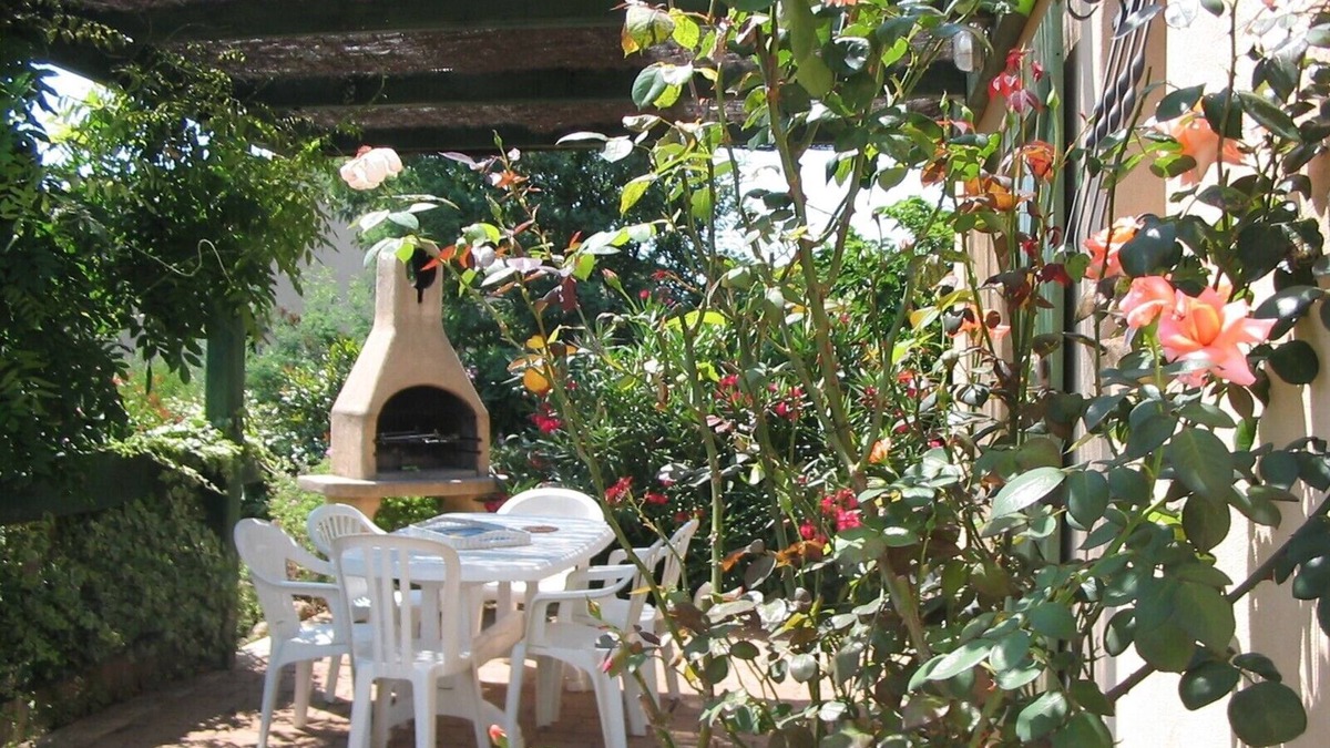 Lecci House | Quiet house, officially classified 3 *, 1.5km from the beach of Saint Cyprien