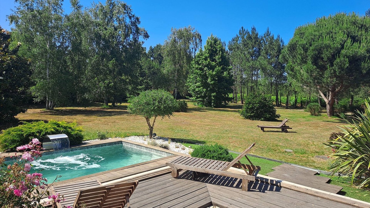 Parentis-en-Born House | Quiet house on the edge of a forest, on 5000 m² of enclosed land