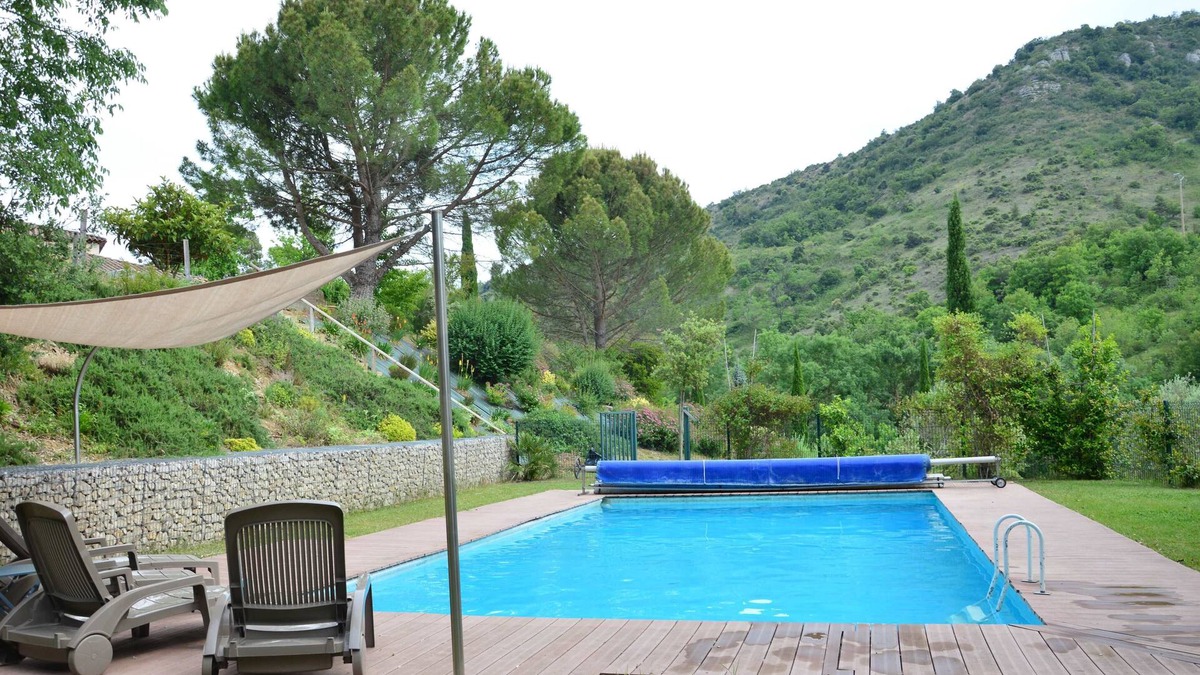 Rompon House | QUIET HOUSE WITH HILLSIDE VIEWS, LARGE TERRACE AND SWIMMING POOL