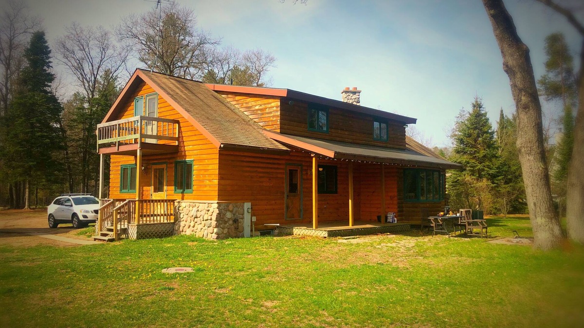 Crivitz House | Quiet, isolated, beautiful home