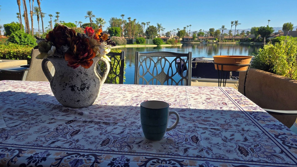 La Terraza Condo | Quiet, lake front 3-bedroom condo in Rancho Mirage with community amenities
