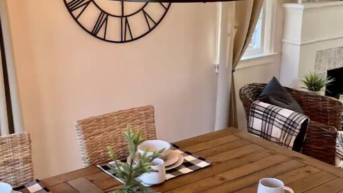 Billings House | Quiet & Minutes to Both Hospitals, Airport, Downtown, & Colleges