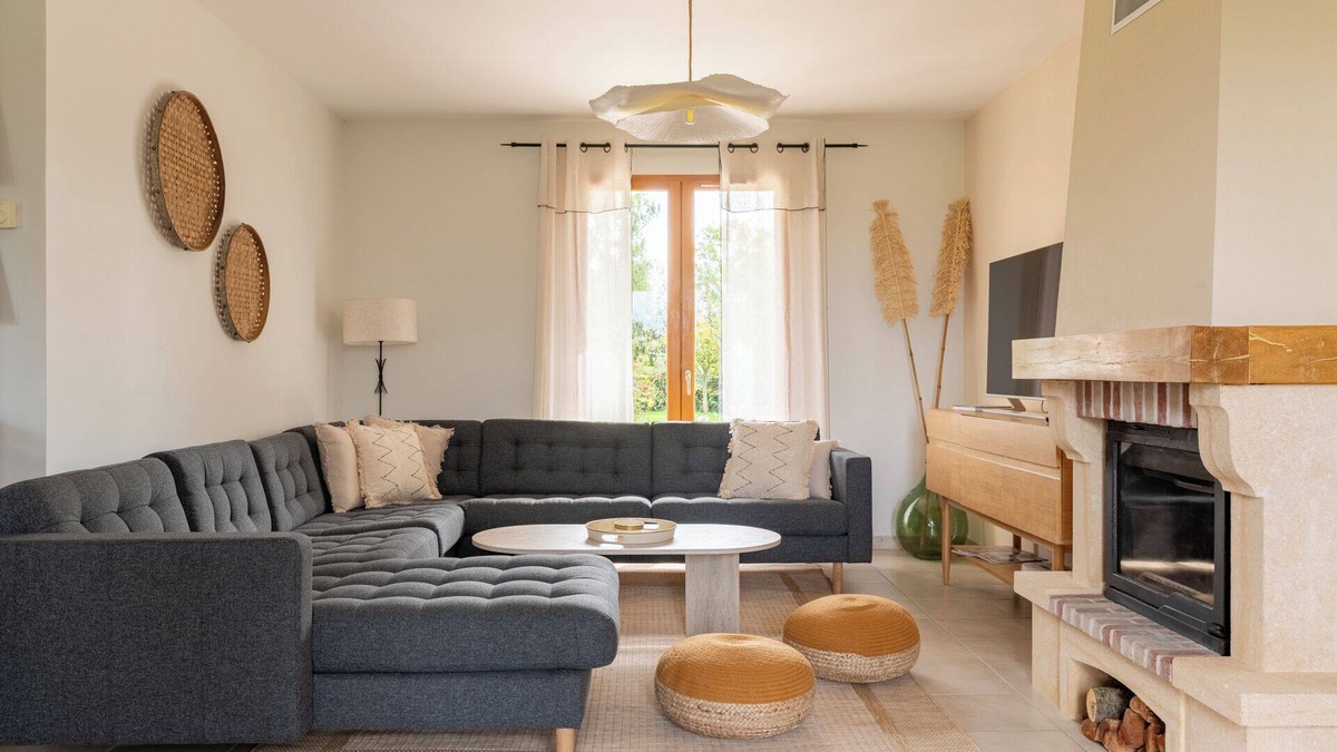 Le Mesnil-Lieubray Villa | Quiet, modern family cocoon 1h30 from Paris. Sleeps 12, ideal for families