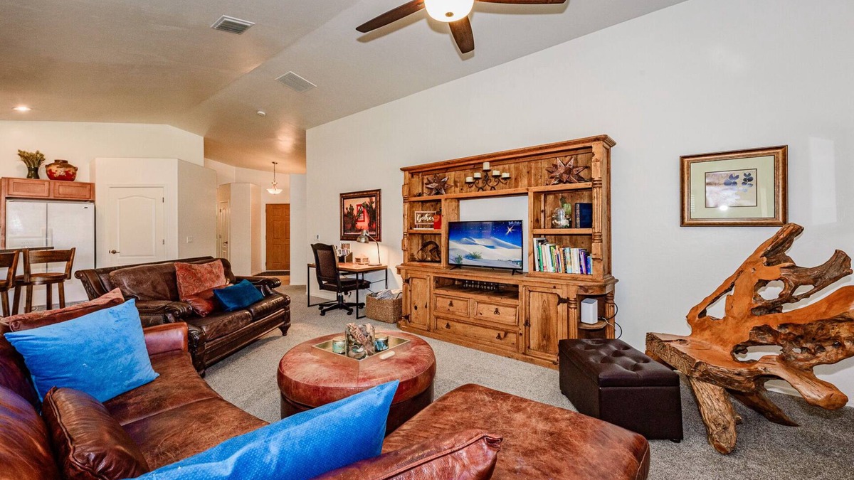 Tucson House | Quiet, private, fully stocked stocked home in Tucson AZ