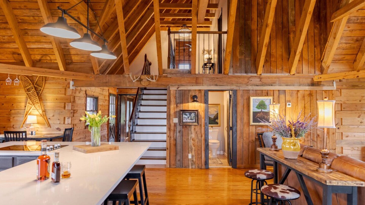 West Point Cabin | Quiet, remote cabin nestled between Louisville and Elizabethtown