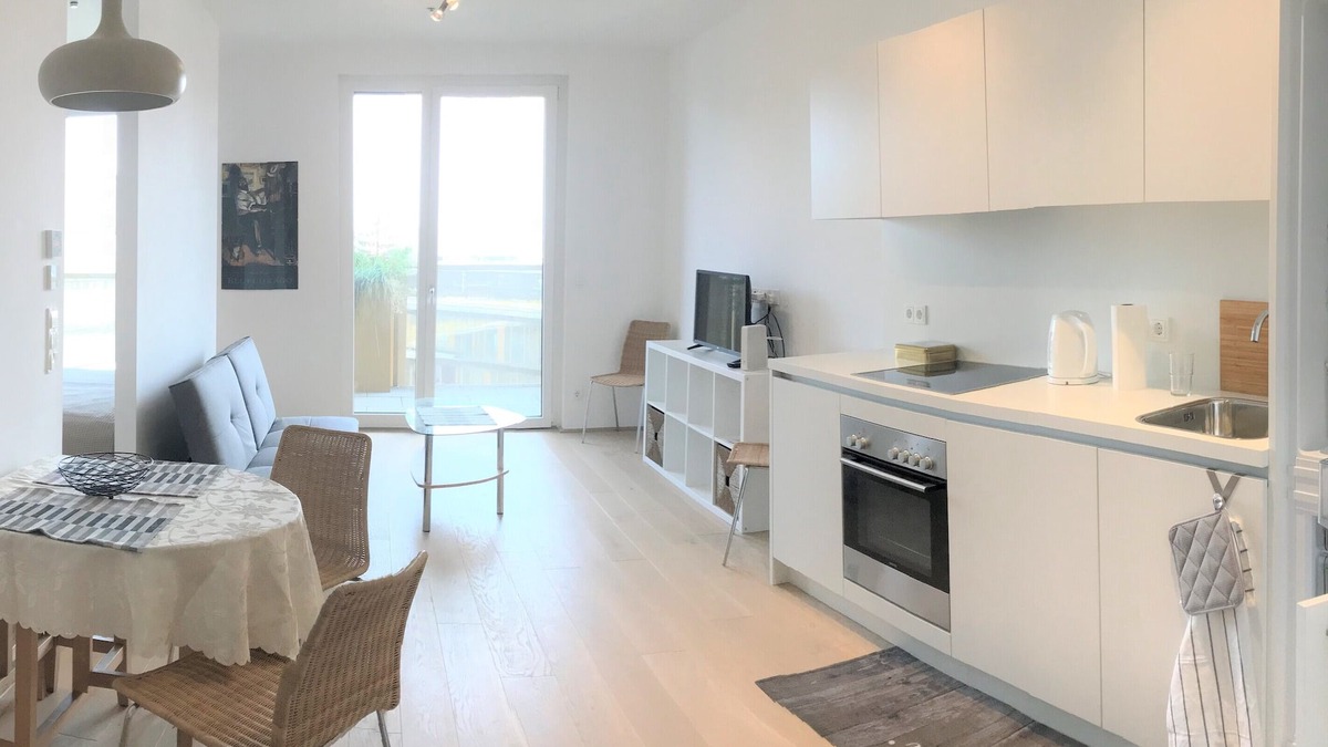 Favoriten Apartment | Quiet studio at the main station/Belvedere