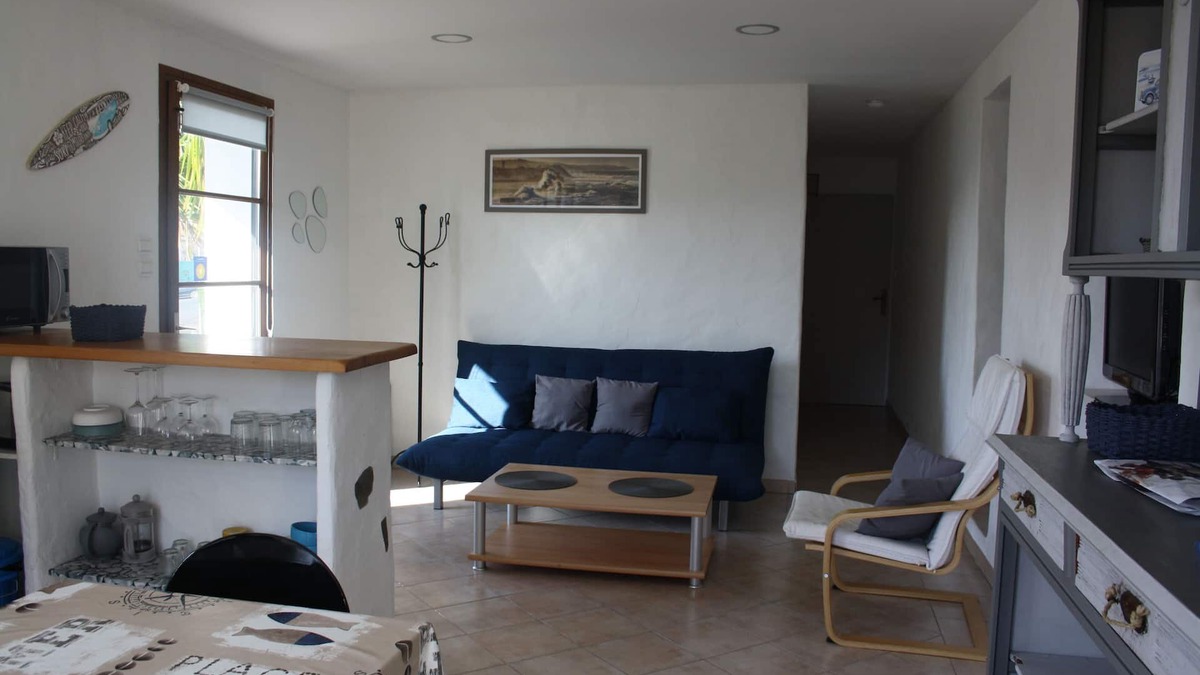 Hendaye Apartment | Quiet sunny apartment in Hendaye. Furnished tourism 3 *