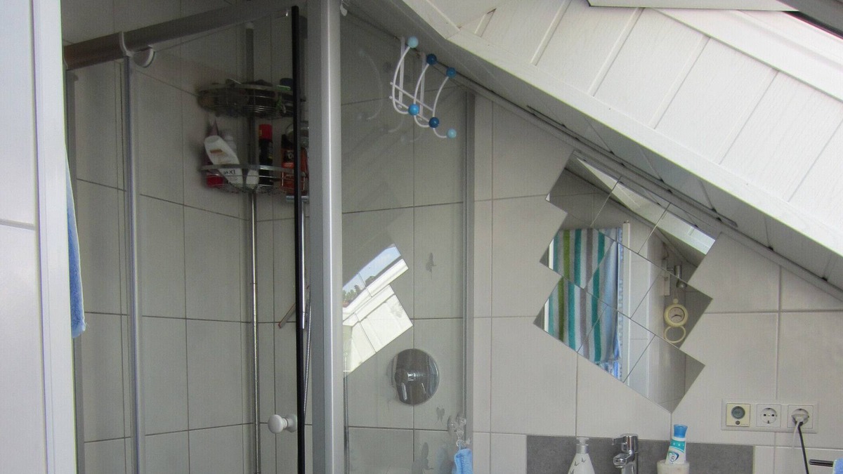 Wernau Apartment | Quiet top floor apartment with 2 separate bedrooms