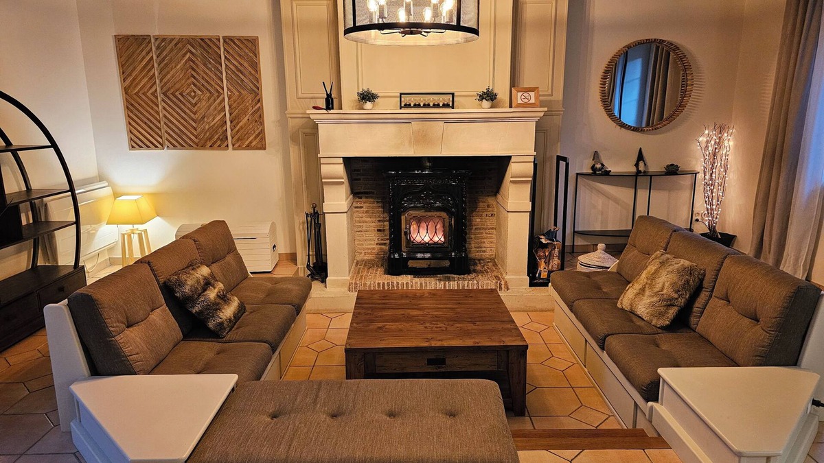 Crecy-en-Brie Villa | Quiet villa with pool and sauna near Paris and Disneyland ❤️
