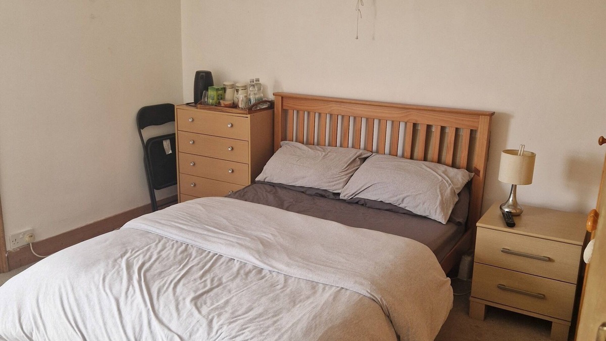 Eaton Socon House | Quiet village location.