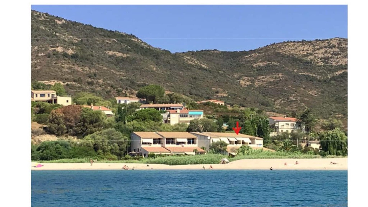 Vico Apartment | Quiet waterfront apartment